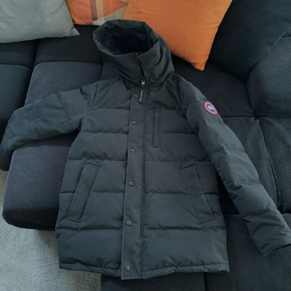 Canada Goose Men's Black Jacket